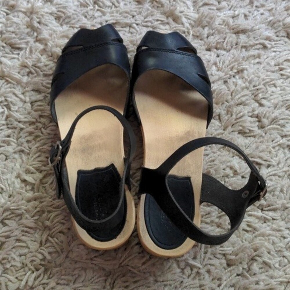 Swedish Hasbeens Black Leather Peep-Toe Slingback Cork Sandals - Picture 4 of 14